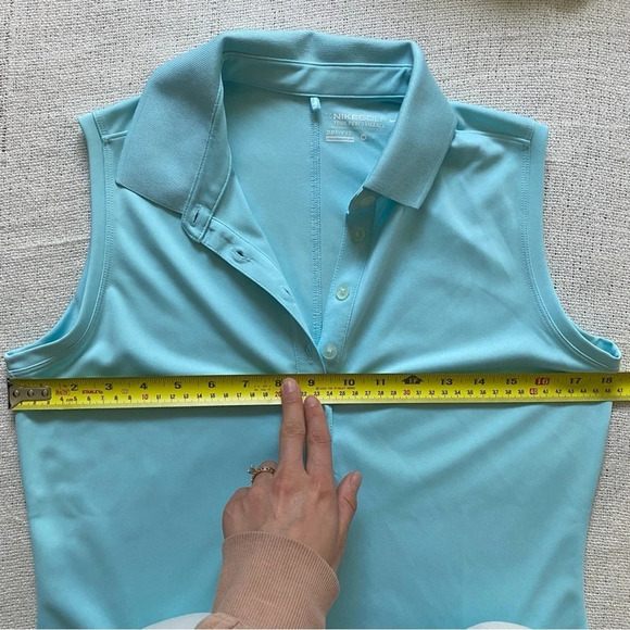 NIKE Golf Tour Performance  Aqua Blue Sleeveless Polo Tank Top Size M - Picture 7 of 8